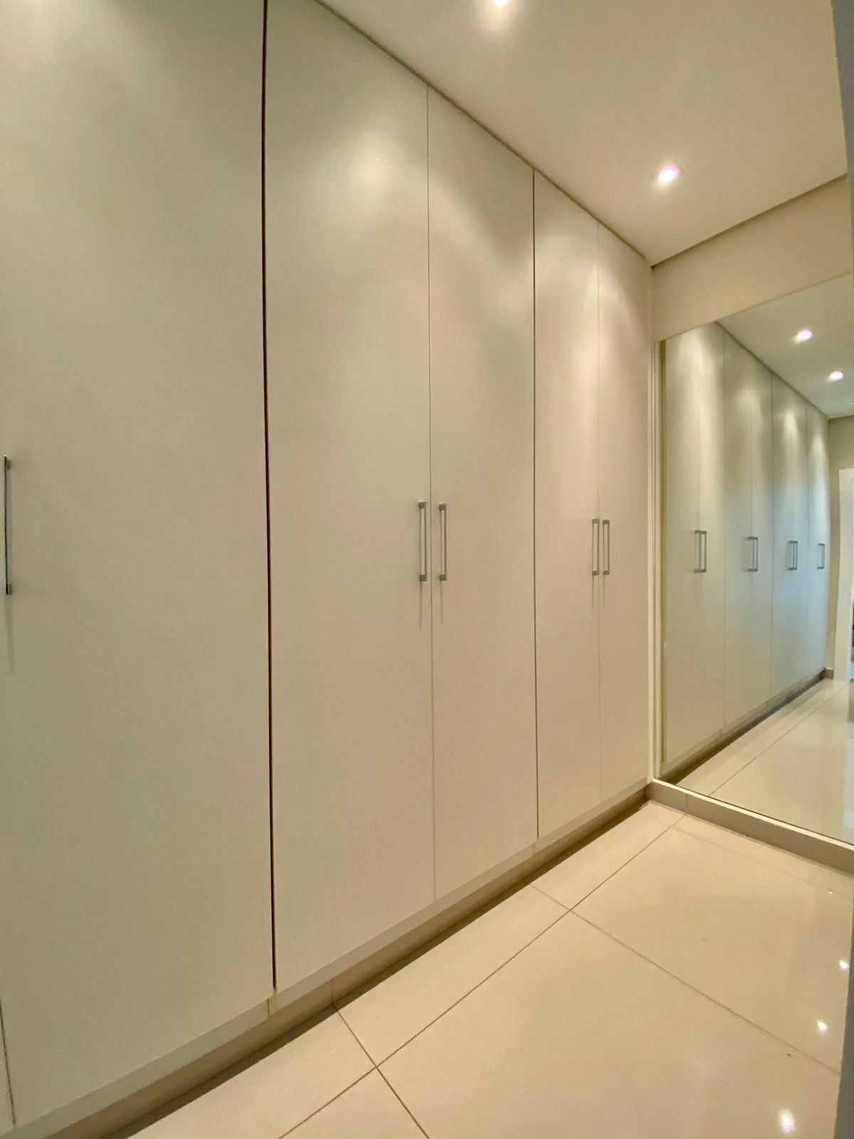 Foto Triplex a venda Condominio Damha 4 R$ 2.100,000,00 Foto Triplex a venda Condominio Damha 4 R$ 2.100,000,00 - Imagem 19