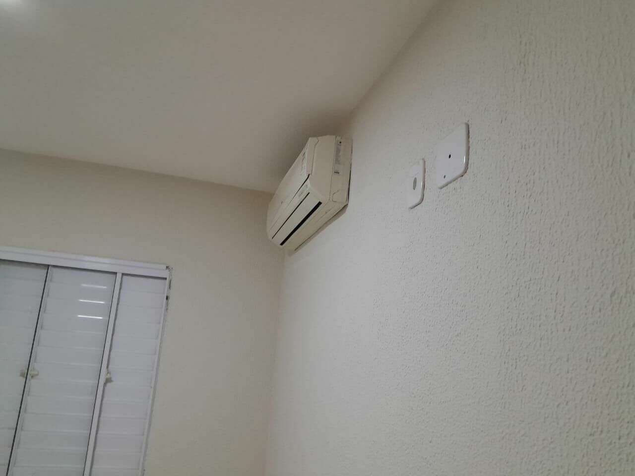 Foto Casa a venda Condominio Morada dos Ypês R$ 250.000,00 Foto Casa a venda Condominio Morada dos Ypês R$ 250.000,00 - Imagem 4